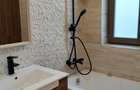 Inchiriez apartament-Facultatea de Medicina -Ciuperca ,2 camere,bloc nou - 8