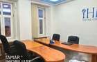 De inchiriat apartament central, Bulevardul Revolu?iei - 2