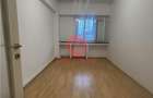 Apartament 2 camere, parter, stradal, ideal pentru spatiu comercial, z - 5