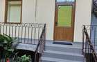 Persoana privata vind  apartament - 1
