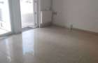 Proprietar Inchiriez SAD magazin 3 incaperi vitrina grup sanitar 100 mp - 6
