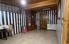 Casă cu 6 camere cu Teren 1800 Mp în Curățele - 8