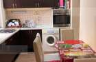 Apartament cu 3 camere semidecomandat în Central - 1