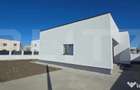 Casa individuala plan parter, 2 dormitoare, 473 mp teren, zo - 13