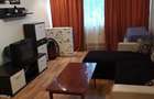 inchiriez apartament 2 camere piata mare etaj 1 - 1
