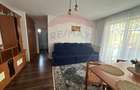 Apartament cu 3 camere semidecomandat în Central - 1
