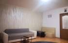 Inchiriez apartament o camera , 37 mp , complet mobilat si utilat ,Reghin ,bd. Unirii - 1