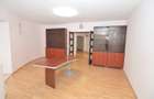 Apartament cu 4 camere semidecomandat, mobilat în P-ța Unirii - 1