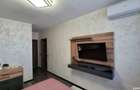 Apartament cu 2 camere decomandat în Tractorul - 5