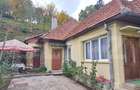Casă cu 4 camere cu Teren 900 Mp în Central - 3