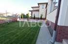 Casă cu 8 camere cu Teren 581 Mp în Central - 14
