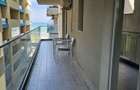 Inchiriez apartament