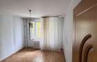 Apartament cu 3 camere semidecomandat în Fizicienilor - 1
