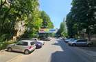 Apartament cu 4 camere decomandat în 13 Septembrie - 23