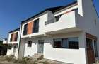 Duplex cu 4 camere cu Canalizare în Chinteni - 2