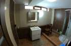 DE INCHIRIAT: apartament 4 Camere la intrare in Lazu - 5