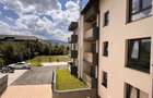 Apartament cu 2 camere decomandat în Tractorul - 11