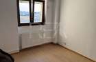 Apartament cu 3 camere decomandat în Obor - 2