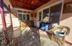 Str. 8 Martie, casa cu 3 camere si 450 mp teren ! - 10