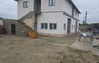 Proprietate specială, de 1,000 mp, în Central - 5