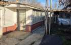 Casă cu Teren 400 Mp în Central - 1