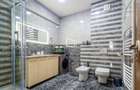 Apartament cu 2 camere decomandat în Tractorul - 10