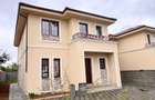 Casă cu 4 camere cu Teren 250 Mp în Giarmata - 2