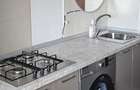 Camera moderna -renovata- Florilor - 4