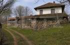 Casa de vanzare, 131 mp + teren de 1.243 mp - Pociovalistea - 1