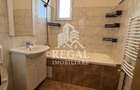 Apartament cu 3 camere în Micro 4 - 8