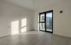Apartament cu 3 camere decomandat în Titan - 13