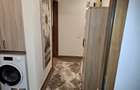 Apartament cu 3 camere decomandat în Tractorul - 16