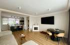 Duplex cu 4 camere 2 bai si curte libera 200 mp in Cisnadie - 12