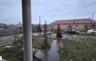 Vanzare proprietate- casa si teren Persinari Dambovi?a - 12