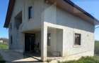Casa moderna si spatioasa de vanzare in Darabani - 7