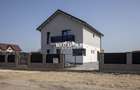 Casă individuală cu 5 camere cu Canalizare în Stupini - 5