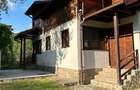 Casă individuală cu 4 camere cu Teren 11000 Mp în Păușești-Măglași - 2