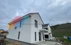 Casă individuală cu 5 camere cu Canalizare în Chinteni - 2