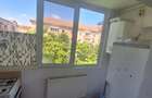 Apartament cu 3 camere decomandat în Girocului - 2