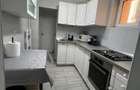 Proprietar inchiriez apartament 2 camere, etaj 1, centrala, renovat