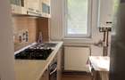 Inchiriez apartament semidecomandat str.Milcov - 2