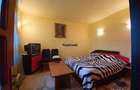 Casă cu 3 camere cu Teren 8000 Mp în Podenii Vechi - 2