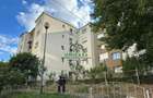 Apartament cu 3 camere decomandat în Petrișor - 1
