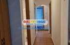 Apartament cu 3 camere decomandat în Apărătorii Patriei - 12