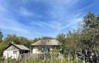 De vanzare casa 13000 euro , teren 2600mp - 8