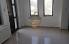 Casa 3 camere + curte, Trocadero, 90 mp, parcare centrala gaz, nemobil - 2