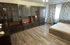Apartament cu 3 camere decomandat în Central - 1