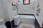Apartament cu 2 camere decomandat în Kamsas - 6