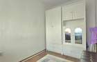 Apartament cu 3 camere semidecomandat în Valenta - 10