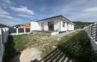 casa de vanzare str. Aerodromului - 6
